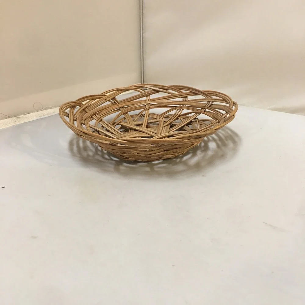Woven Wicker Basket Bowl Unisex 6.5in Tan Round Open Weave Decorative Asian